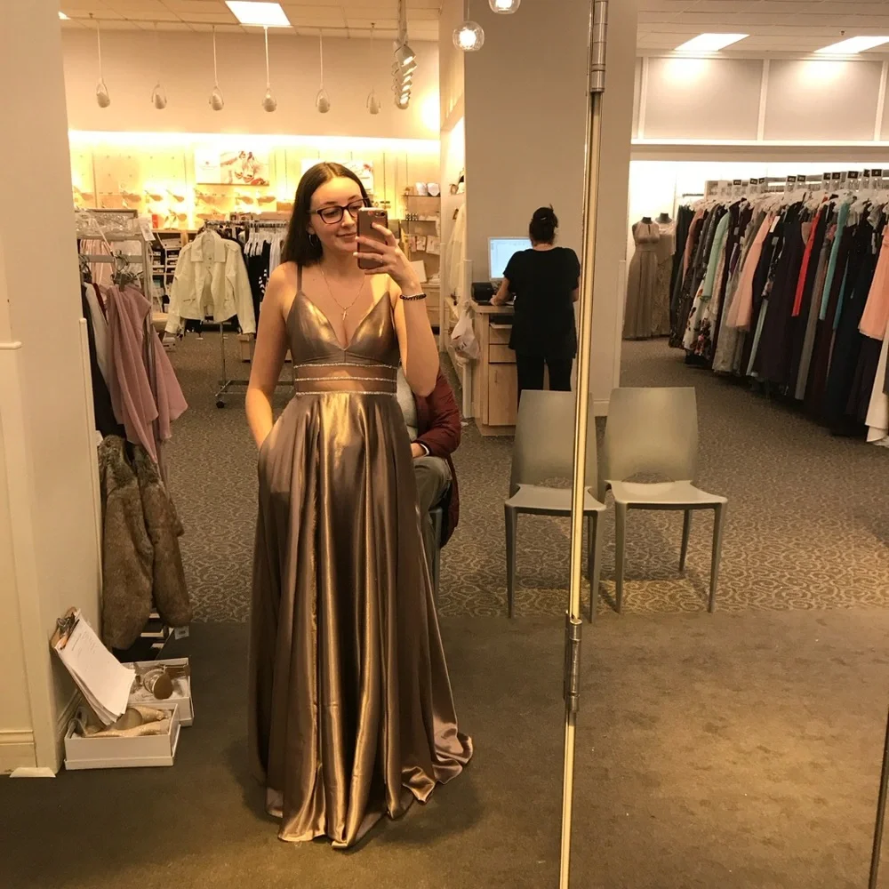 Mauve V-Neck Satin Aline Prom Dress with Slit and Pockets - Picture 2 of 7